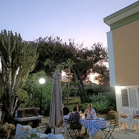 Al Mare Sulla Scogliera Augusta